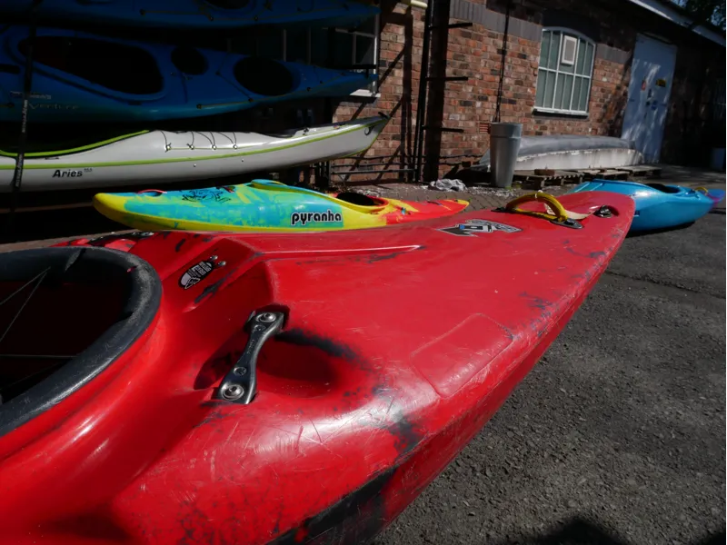 Used Pyranha Z.One Small - Connect FREE SHIPPING-5