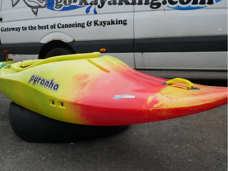 Pyranha Z.One Large Stout - Factory 2nd FREE SHIPPING-1