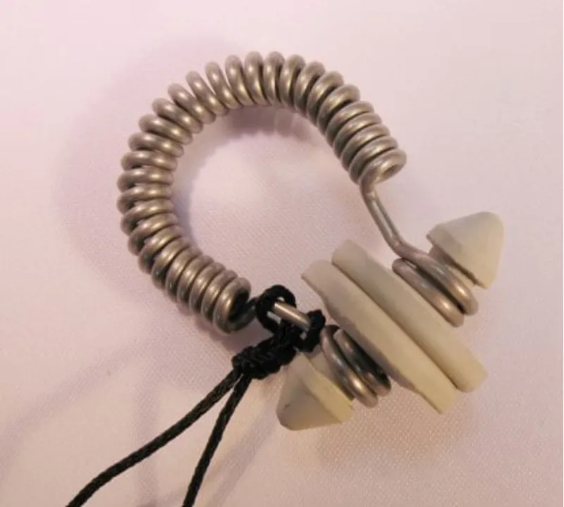 Whetman Equipment Spring Nose Clip