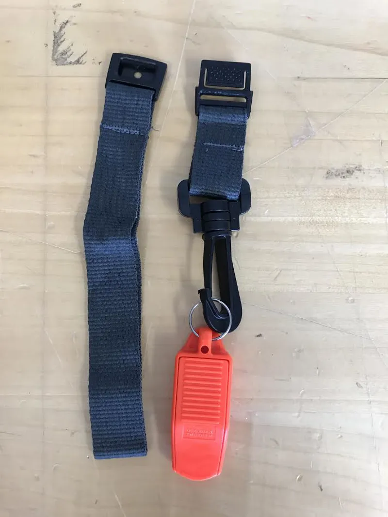 Rescue Whistle Red With Lanyard-2