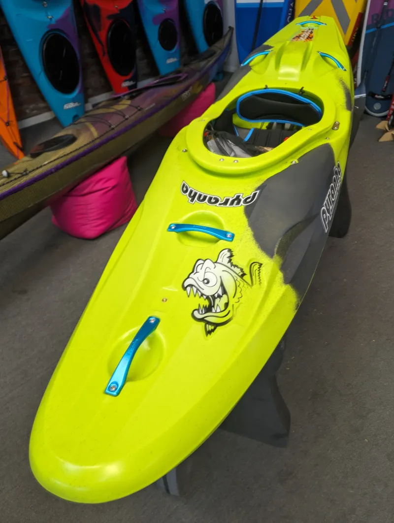 Pyranha Scorch Whitewater Kayak Size Small Factory 2nd-3